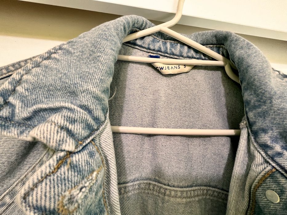 Сака и дънково яке