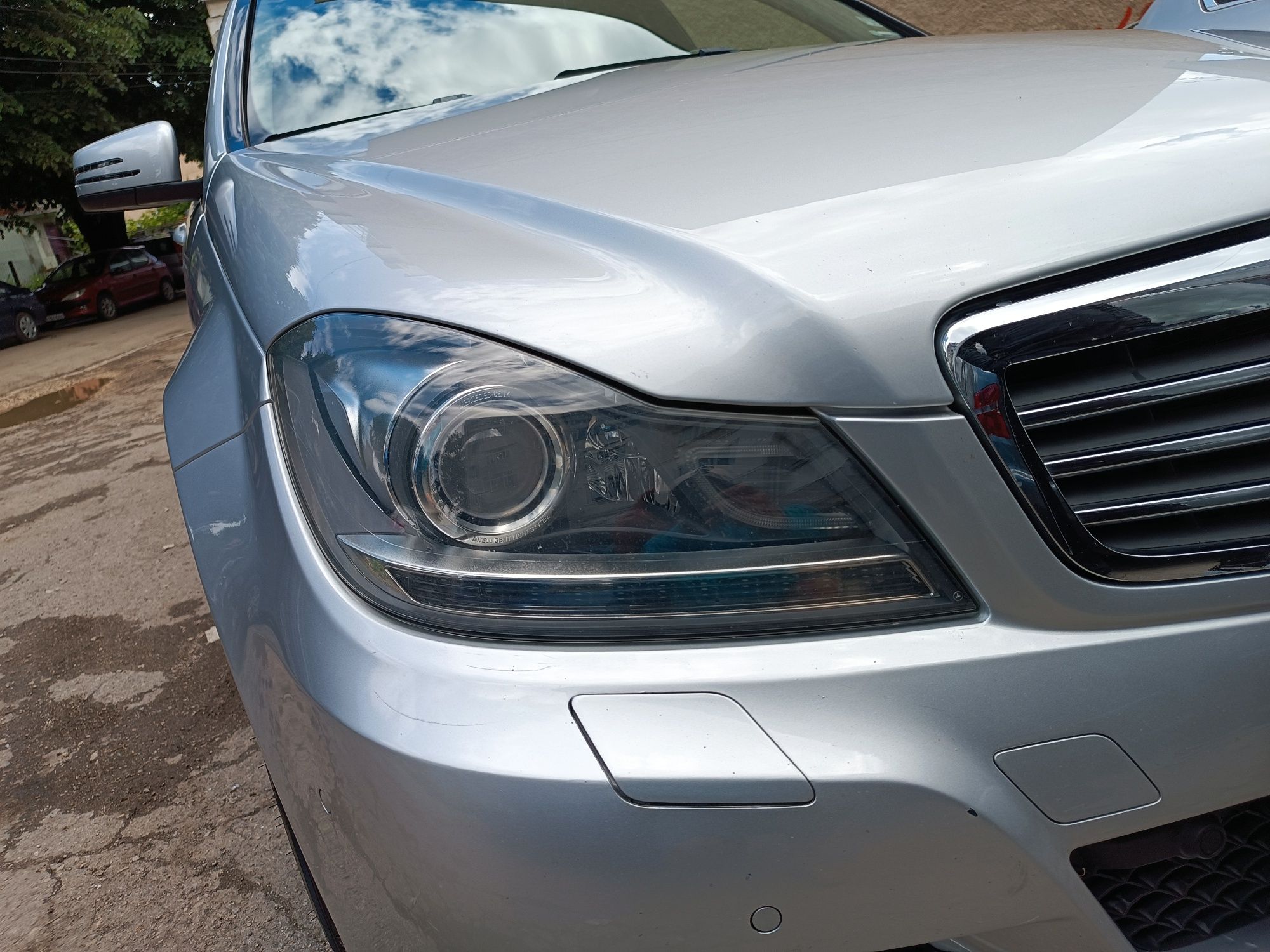 Mercedes C220 170к.с 2012г