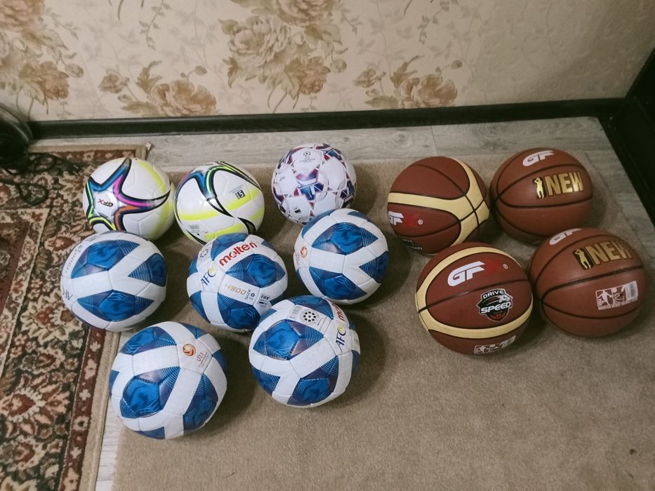 Продам мячи недорого
