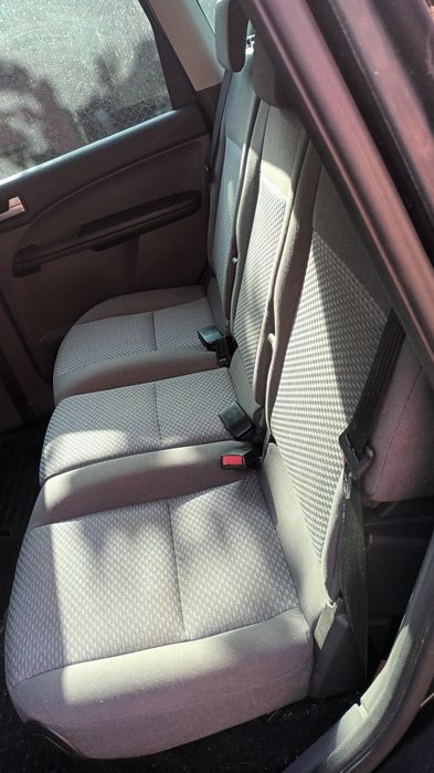 Vind ford focus c-max