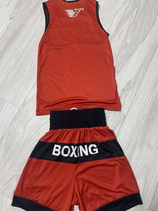 Продам костюм для бокса