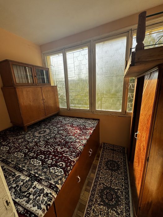 Ijaraga 1 xonali uy beriladi