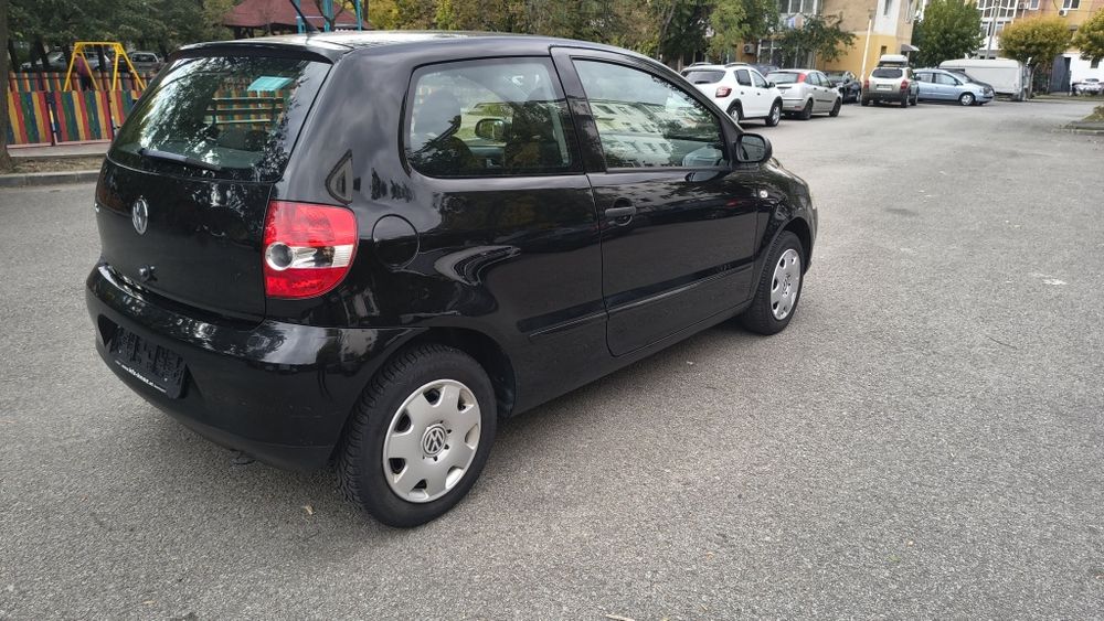 Vând VW Fox      .