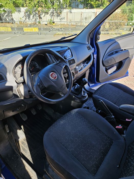 Vand fiat doblo 1.3 , 2015, 156.300km, autoutilitara