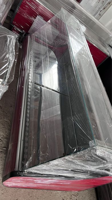 Vitrina frigorifica orizontala pentru carnuri/ brânzeturi