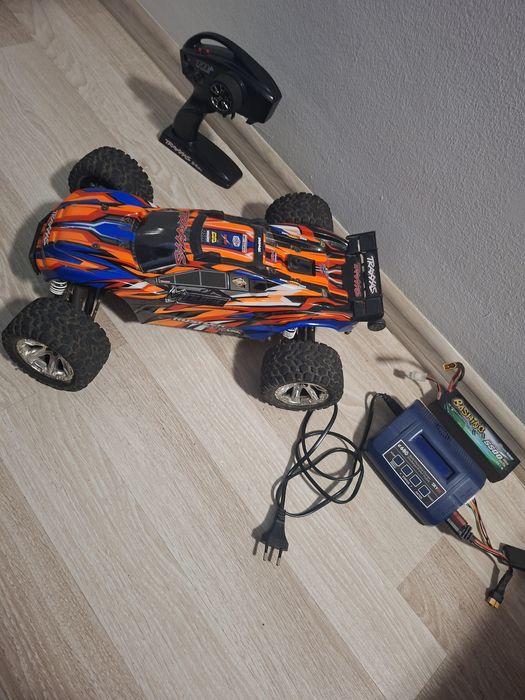 Vand traxxas rusler 4x4 vxl