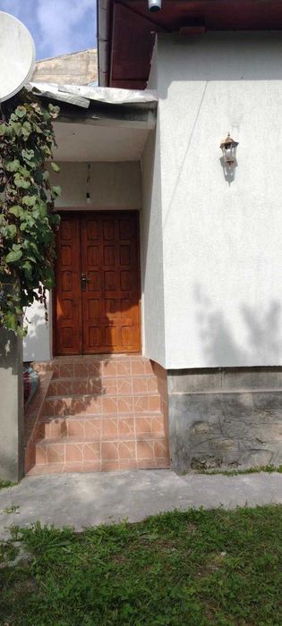 Casa de vanzare Stoenesti Valcea