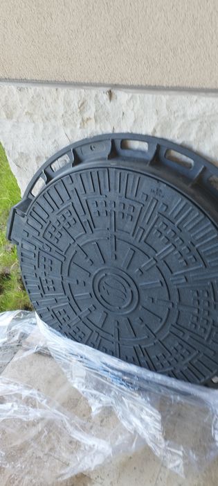 Капак за шахта 65см