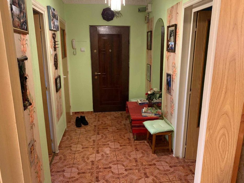 Vânzări 3 camere București-Berceni