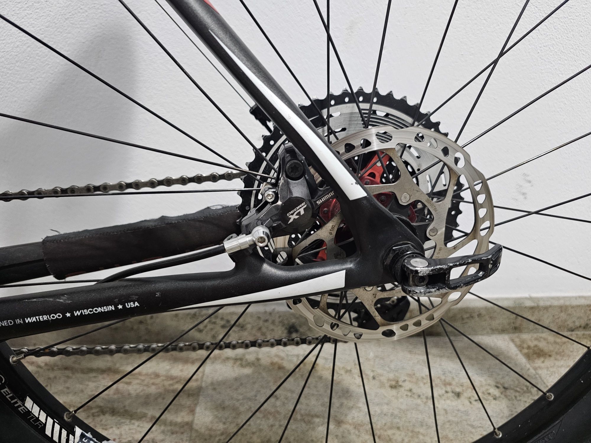 Bicicleta TREK Superfly 9.7 carbon roti 29" furca fox