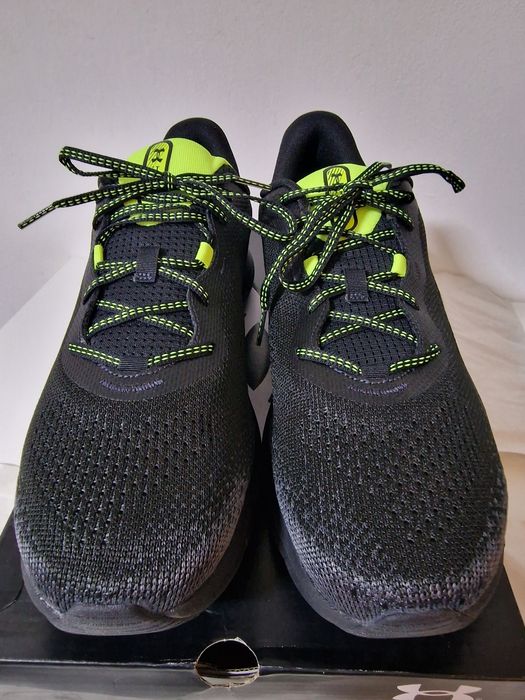 Under Armour Hovr Turbulence 2/45.5 alergare jogging fittnes

Descrier