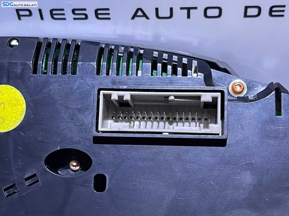 Ceas Ceasuri Cluster Instrumente Bord Audi A4 B8 2.0 TDI 2008 - 2015 Cod 8K0920980N