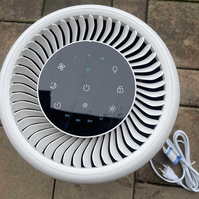 Purificator aer LEVOIT Core 200S compatibil Alexa ideal pentru 35 m²