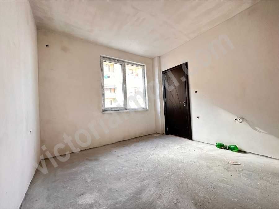 Продава се Тристаен апартамент в Велико Търново, Зона Б - 84 кв.м за 1096 €/кв.м - Снимка #2