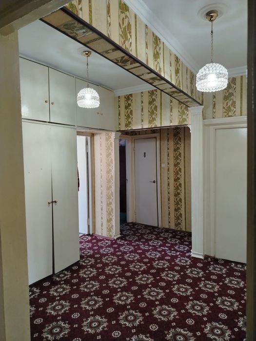 Yunusobod 19 kv  4 xonali kvartira 111 kv