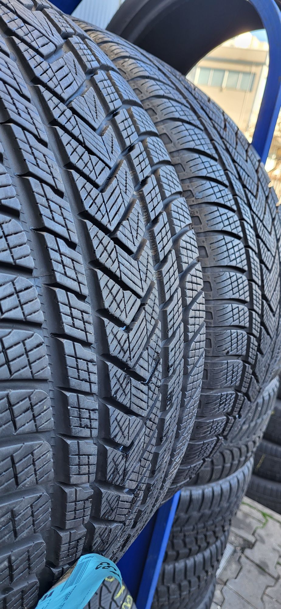 anvelope 305 35 21 cu 275 40 21 pirelli winter pentru porsche cayenne