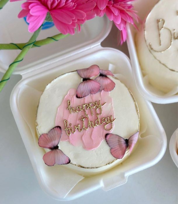 Бенто торты за 3000 тг свечи+ ложка