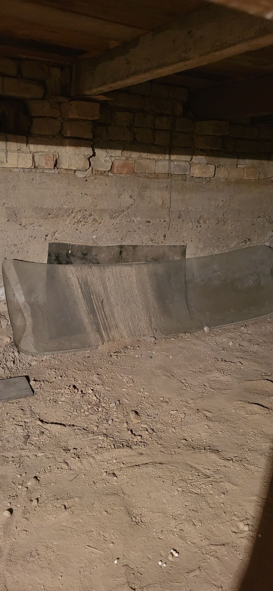 Zil zapchastlari sotiladi
