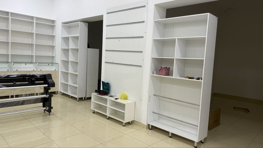 Продаются витрины