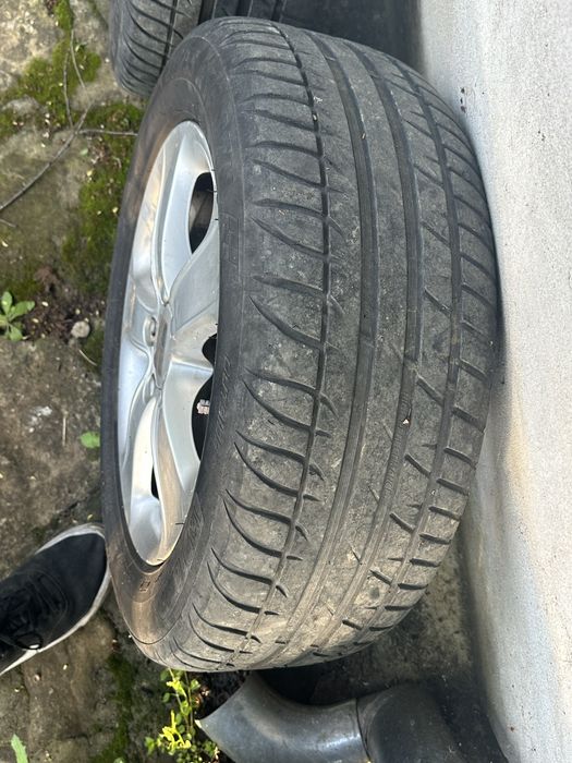 Джанти със летни гуми 16 цола