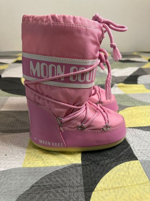 Moon boot de vanzare