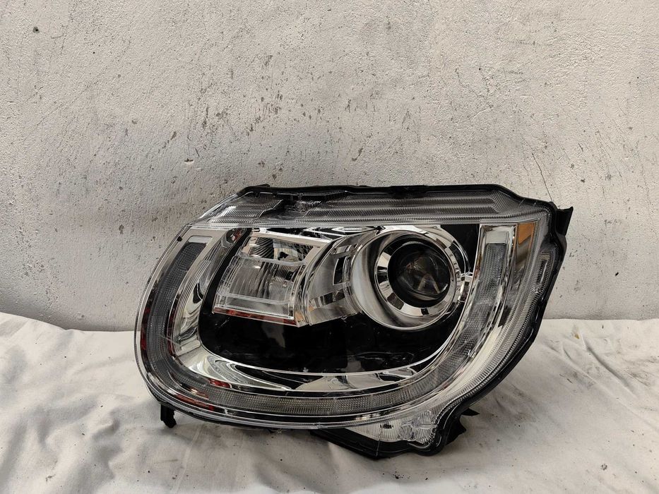Оригинален фар Сузуки Игнис  Suzuki Ignis Full Led