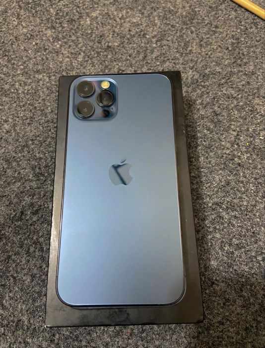 Iphone 12 pro.