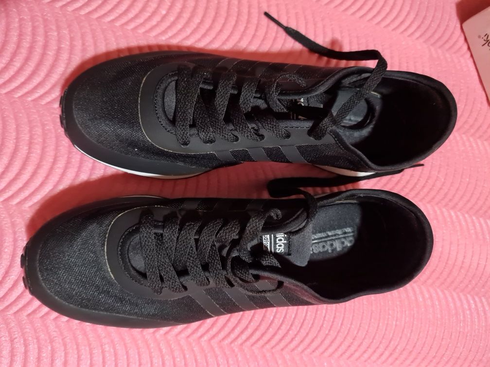 Обувки и сандали  gianni, Hm, nuwe, adidas, gido и др.