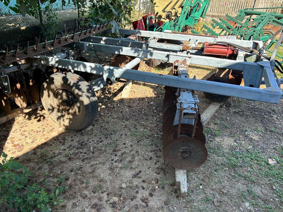 Semanatoare porumb SPC6 cu FERTILIZARE! +disc 3,3m +cultivator7 +plug3