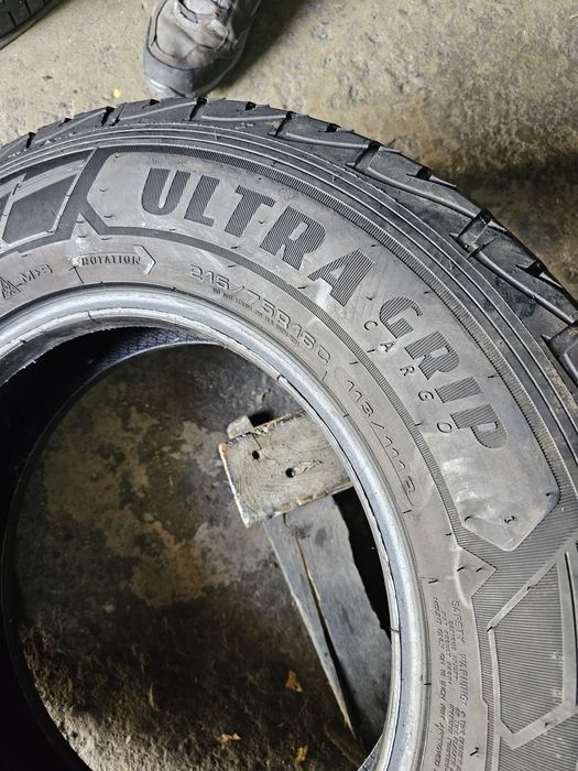 2 anvelope iarna 215 75 16C Goodyear 2022