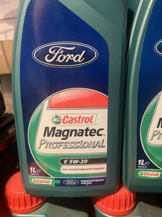 Ulei Castrol  5w-20 / recomandat pentru ford eco boost