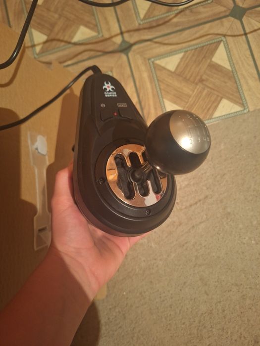 Volan cu pedale simulator myria garanție în 2 ani aproximativ este bun