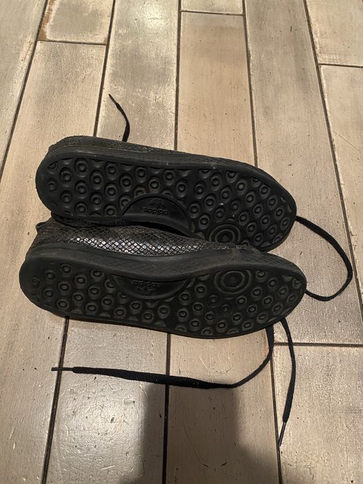 Adida, ixox, &other stories