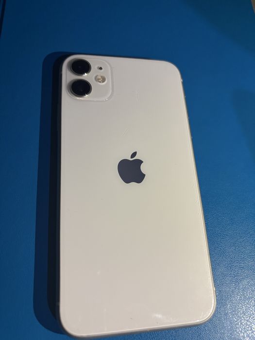 Iphone 11 128gb в идеальном состояние