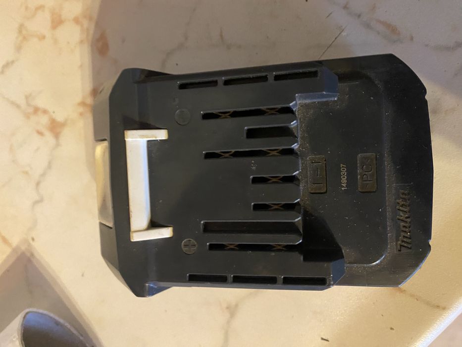 Baterie Makita BL1813G