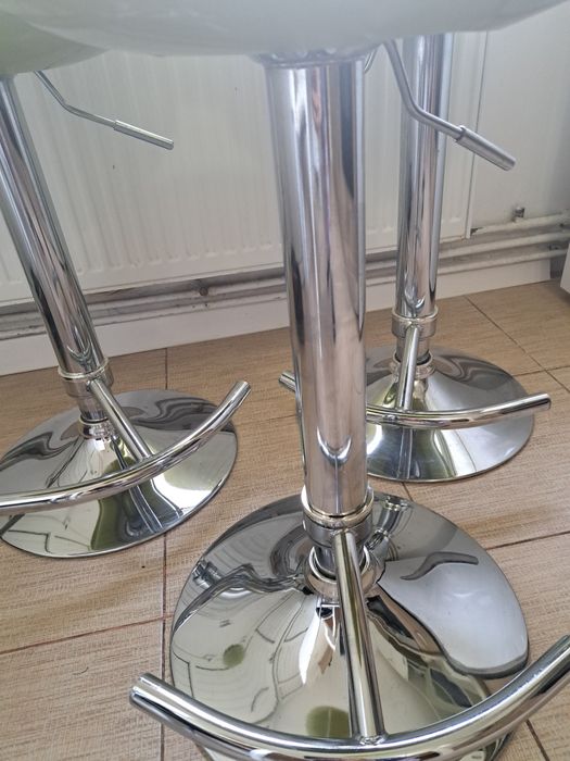 Vand 3 scaune bar reglabile inaltime