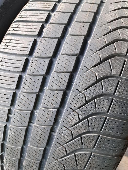 2 anvelope iarnă 285 40 r20 Pirelli
