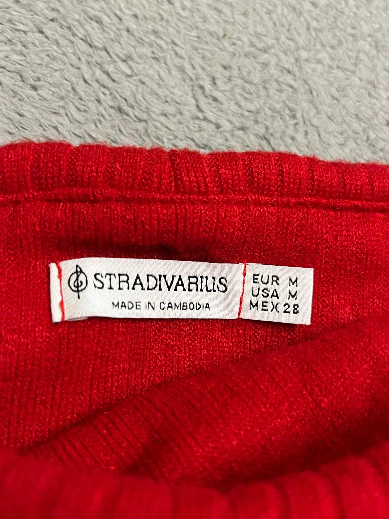 Червена блуза Stradivarius