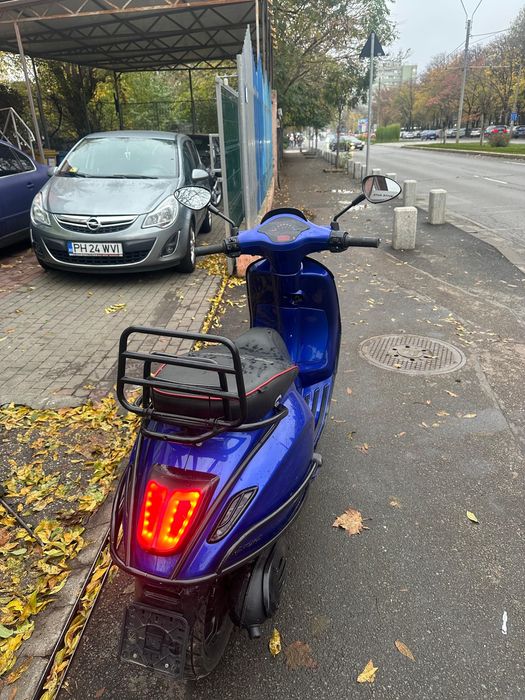 Vespa sprint 4T 50cc Fara permis de conducere