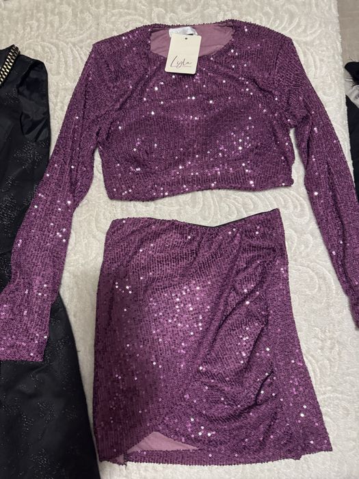 2 рокли и един сет от ляйла