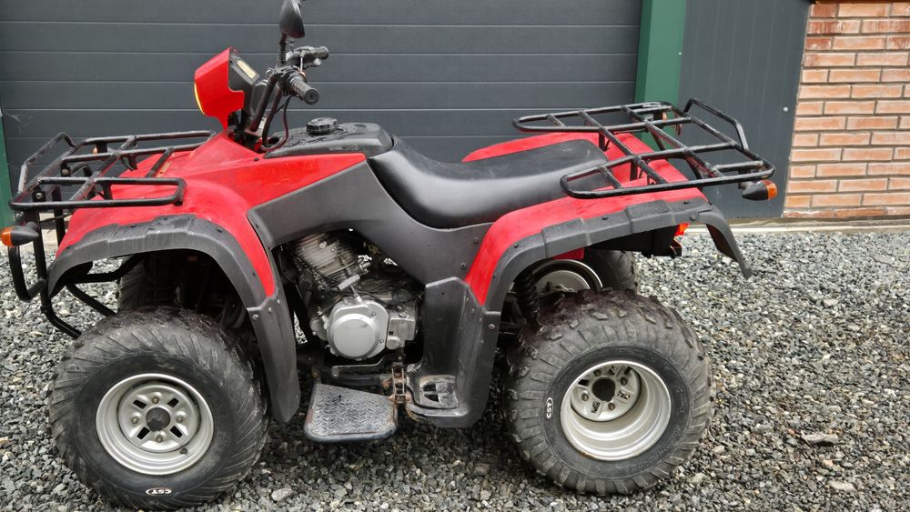 Atv Loncin 250 cc cardan ( nu Linhai Tgb Bashan Lifan )