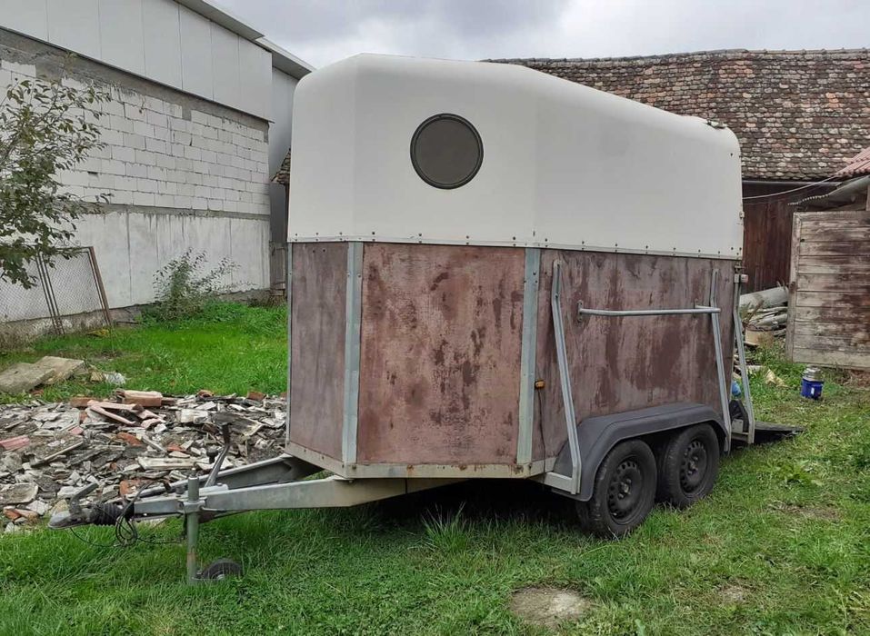 Remorca de Animale de vanzare