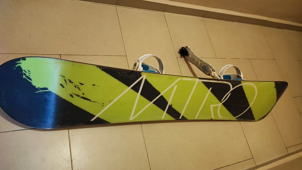 Сноуборд Нитро + автомати