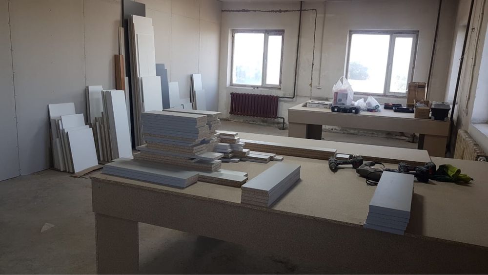 Сдам в аренду столы в мебельном цеху