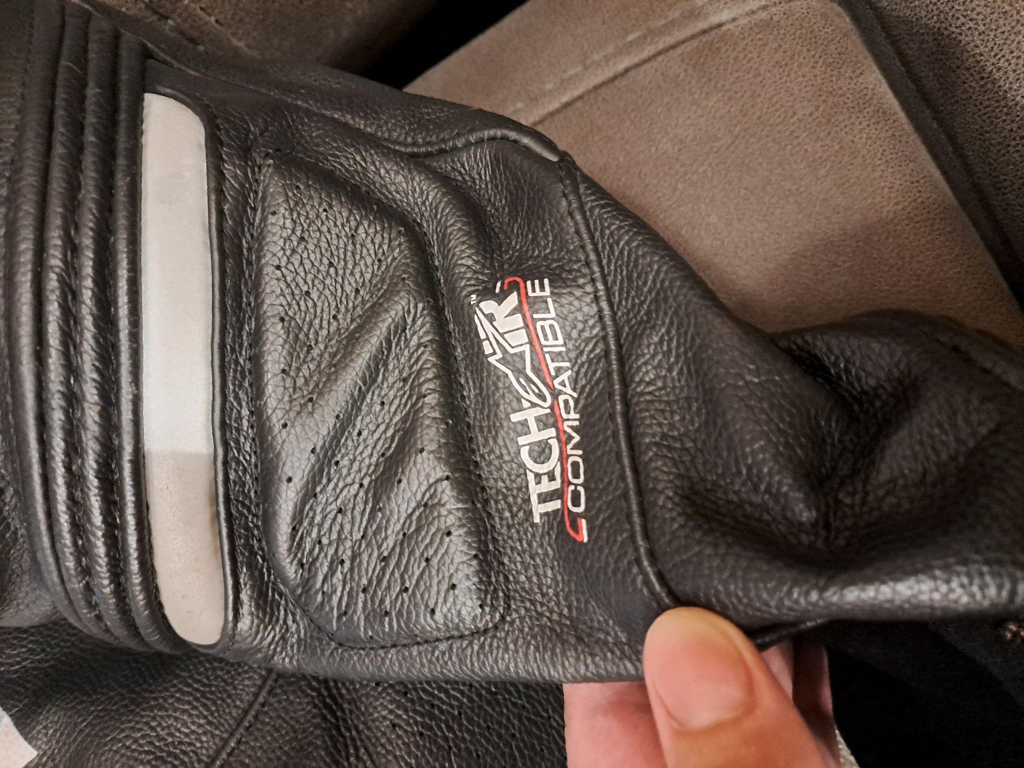 Alpinestars gp pro v2 tech-air