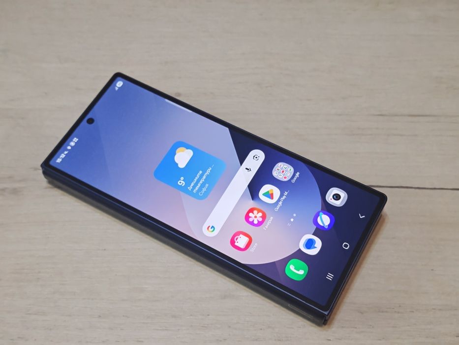 Като нов Samsung Galaxy Fold 6 512 GB
