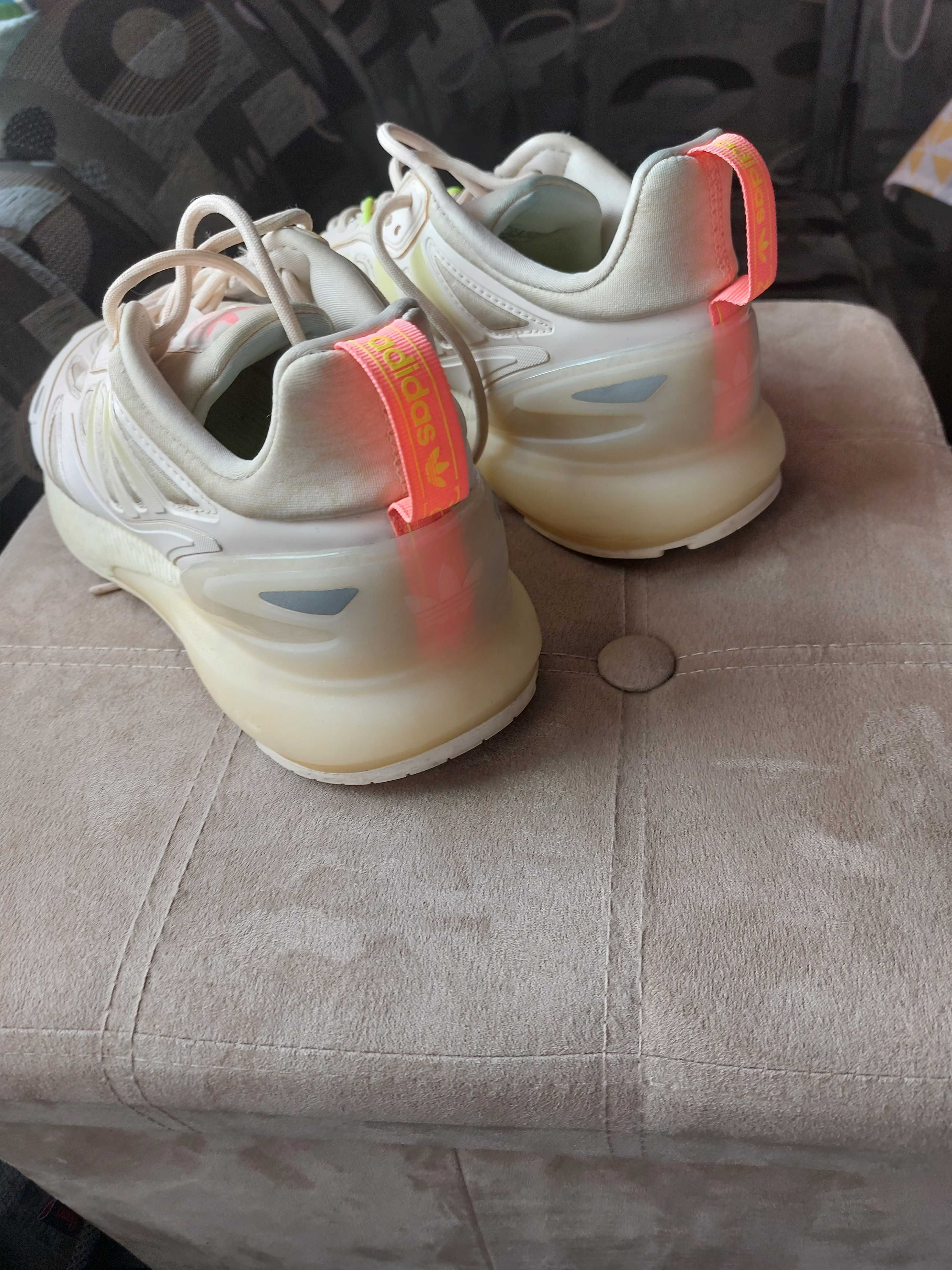 Маратонки Adidas