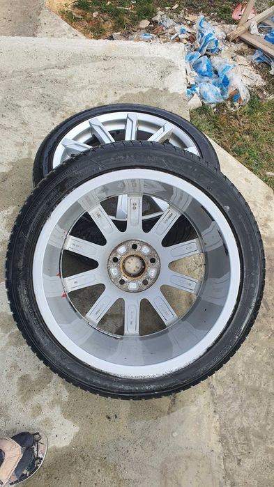 Vand jante aliaj audi a4b8 pe 18", cauciucurile trebuie schimbate