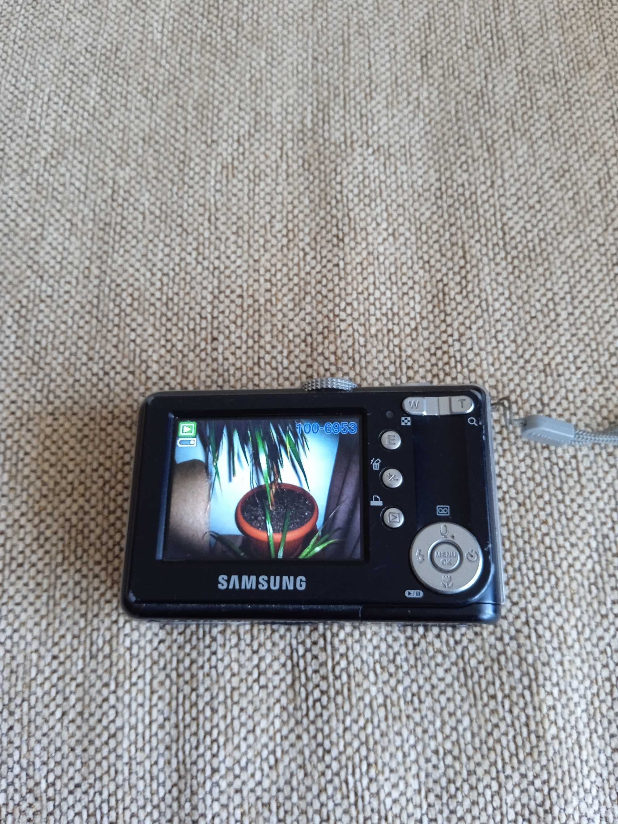 Aparat foto Samsung Digimax S 500,  5,1 Mega pixels