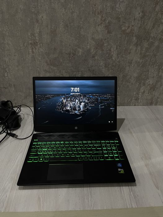 Hp pavilion gaming 15 Gtx-1060 + i7 8700